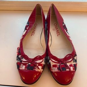 Classic Chanel tweed flats